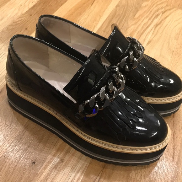 Cesare Gaspari Black Patent Leather chain brogues